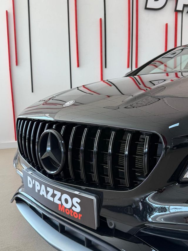 Mercedes-Benz Clase CLA45AMG 381cv 4-Matic Año2017