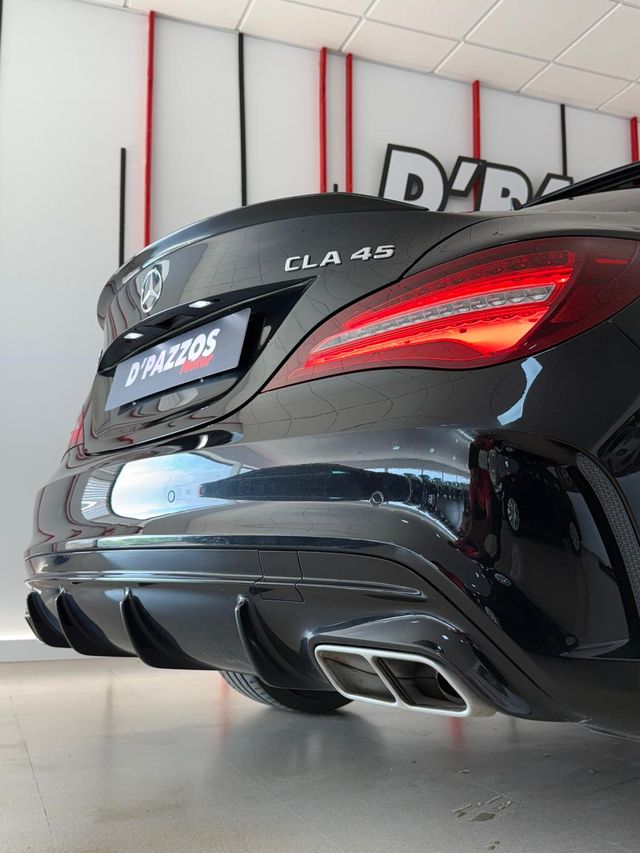 Mercedes-Benz Clase CLA45AMG 381cv 4-Matic Año2017