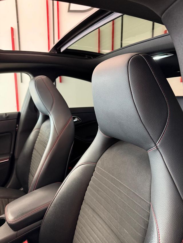 Mercedes-Benz Clase CLA45AMG 381cv 4-Matic Año2017