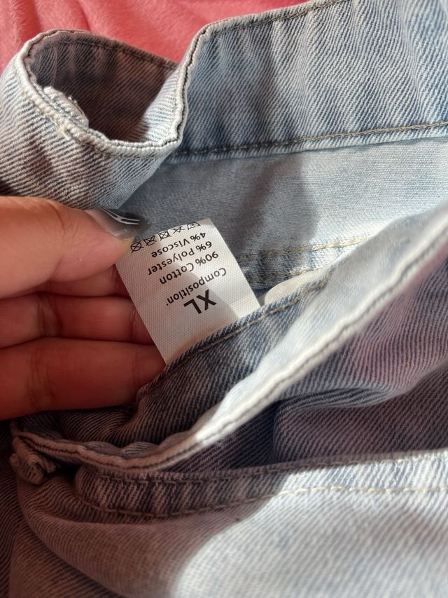 Jeans anchos con estrellas