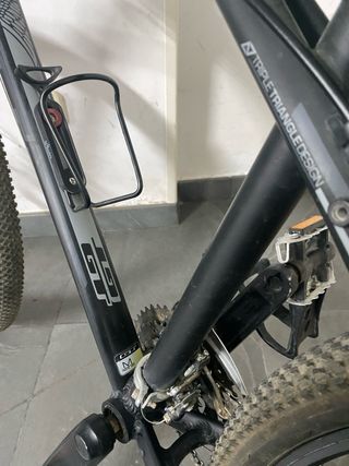 Bicicleta GT Aggressor 1.0