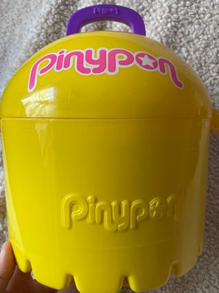 Cabeza Pin y Pon Almacenaje con Muñecas