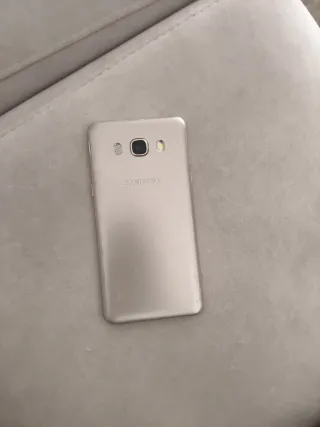Samsung Galaxy J5 Dorado