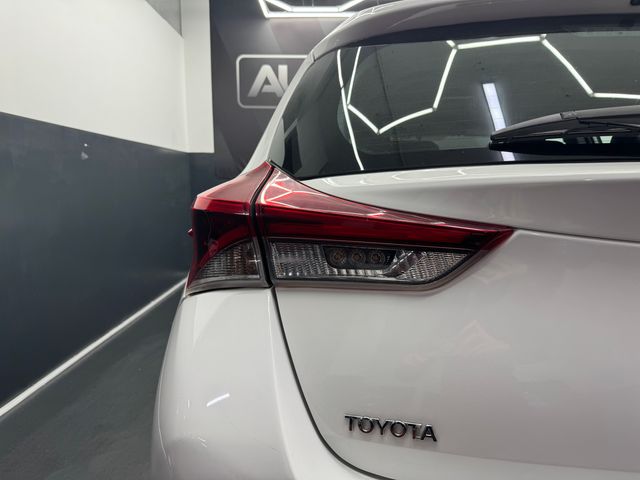 Toyota Auris 2017