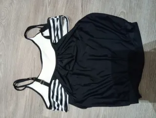 2 Bañador con falda morado y azul