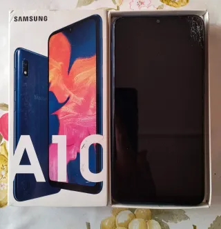 Samsung Galaxy A10 32GB - Pantalla
