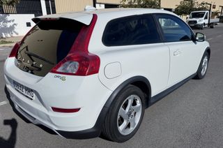 Volvo C30 2011