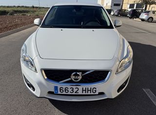 Volvo C30 2011