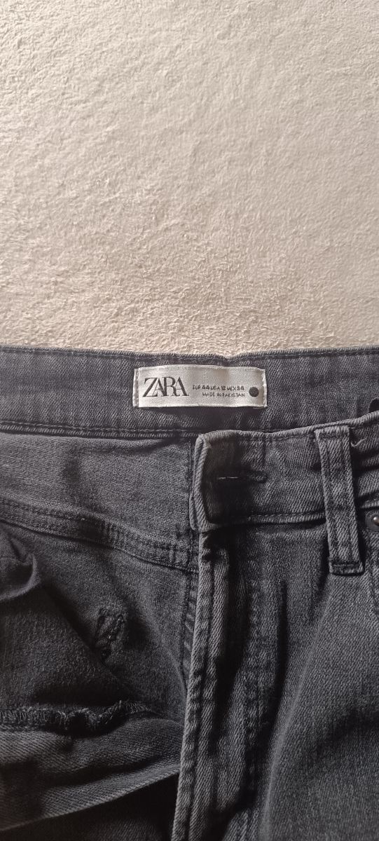 Vaqueros negros talle alto