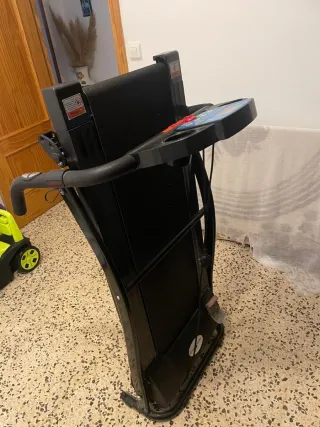 Cinta de Correr Nero Pro Bluetooth