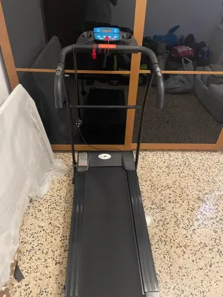 Cinta de Correr Nero Pro Bluetooth