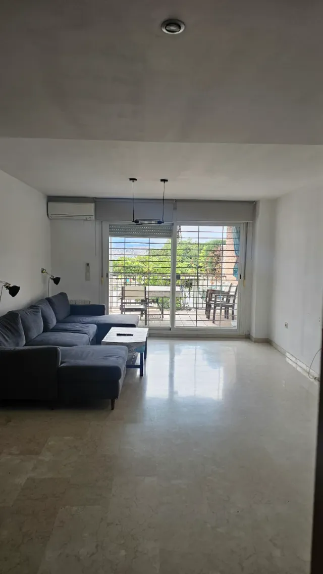 Casa en alquiler con piscina,impresionantes vistas