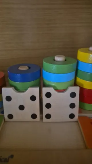 Juguete educativo de madera fichas y números