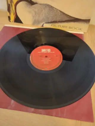 Simply Red - Picture Book LP 12 33