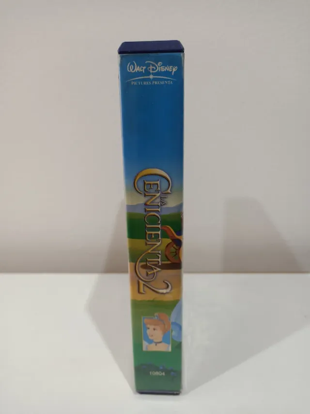 VHS La Cenicienta 2: El Cuento Continúa