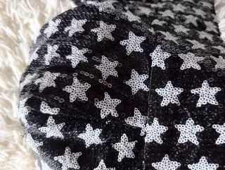 Top brillante estrellas negro y blanco