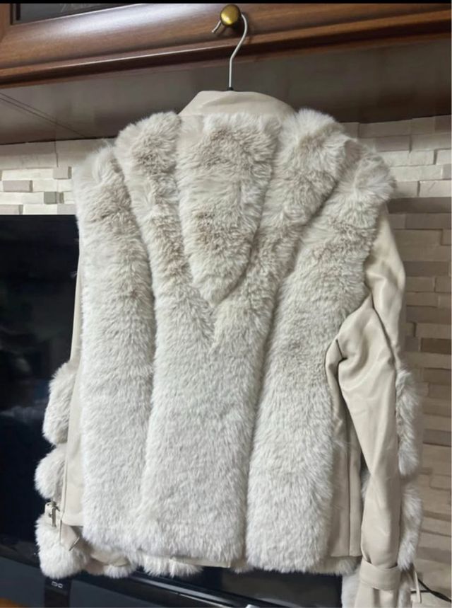 Giubbotto pelliccia beige taglia M