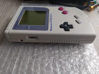 Nintendo Game Boy + Tetris