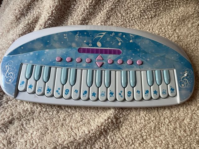 Teclado musical infantil con luces y sonidos