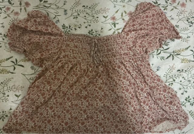 Blusa Brownie manga corta floral