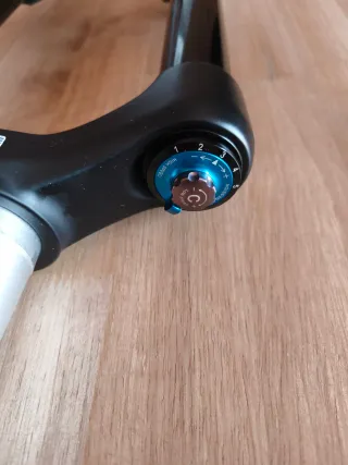 Horquilla Suntour Durolux36 *NUEVA*  27'5" 180mm