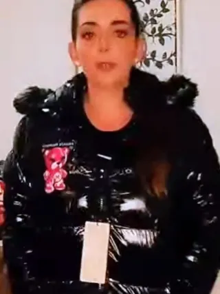 Chaquetón osito negro y rosa