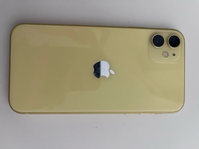 Iphone 11 Amarillo 64GB