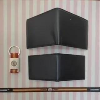 OFERTA SET LLAVERO + CARTERA + PULSERA REGALO