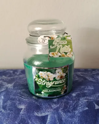 Candela profumata Buon Natale Gelsomino