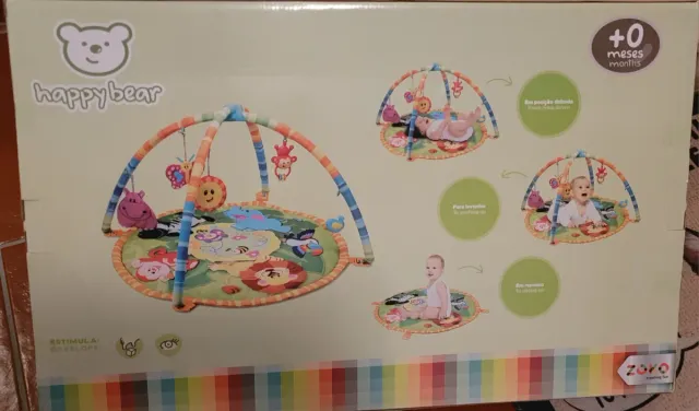 Parque de atividades para bebé com brinquedos