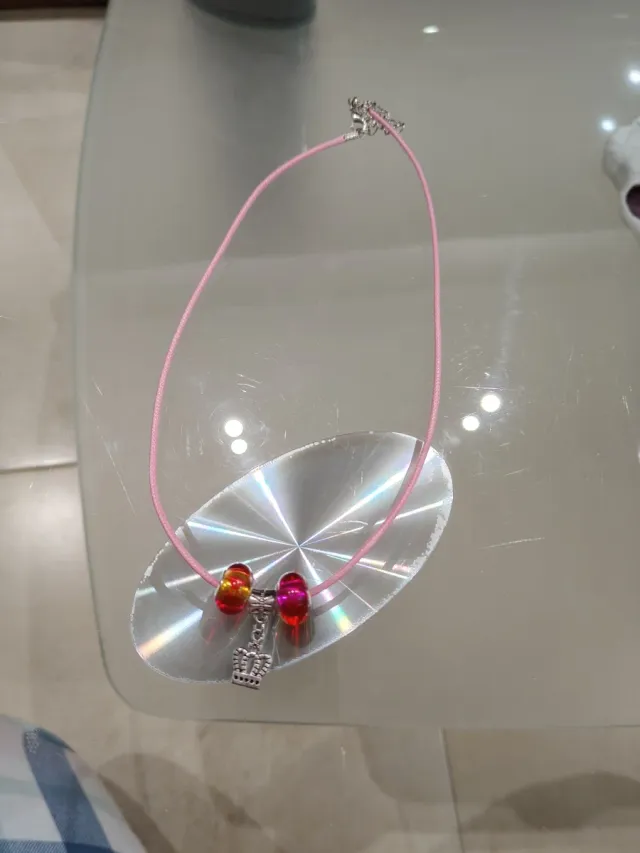 Bisutería artesanal con abalorios