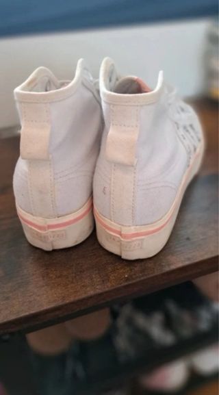 Zapatillas Adidas Plataforma Blancas y Rosas