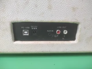 Giradischi da viaggio vintage Crosley Beige/Nero