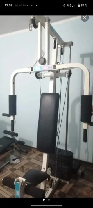 Máquina de pesas multifuncional