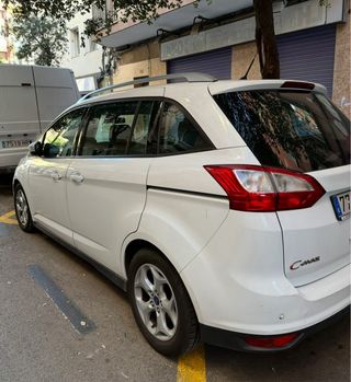 Ford Grand C-MAX 2013