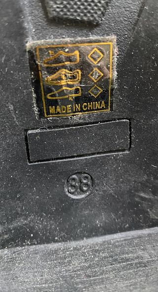 Botines Biker Negros con Cremallera y Hebilla