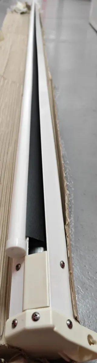 Pantalla Proyector Automática 300x230