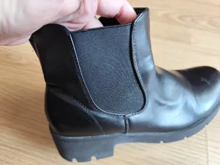 Botines negros con elástico