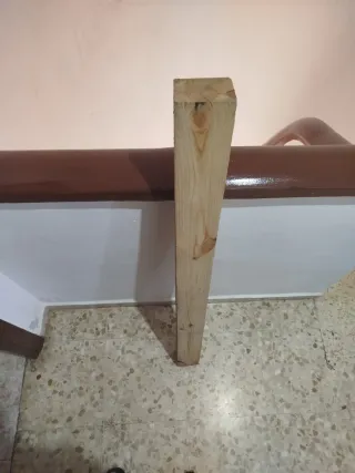 Listones de madera de pino