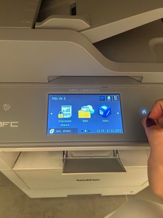 Stampante multifunzione Brother MFC-L6900DW + toner