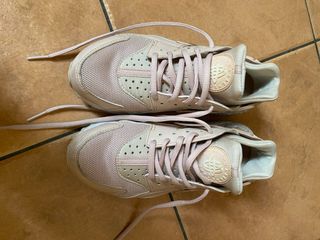 Tenis Nike Huarache Rosa Beige