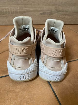 Tenis Nike Huarache Rosa Beige