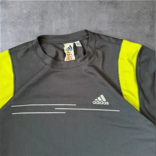 Maglietta Adidas Vintage Anni 2000 - Taglia L