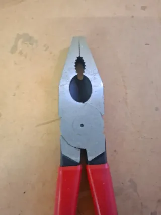 KNIPEX ALICATES UNIVERSALES NUEVO