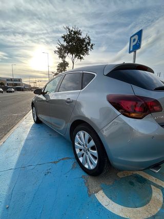 Opel Astra 1.4 Turbo 140 cv