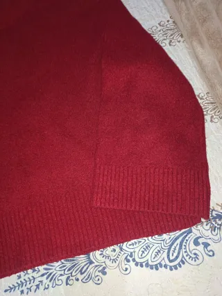 Jersey Pull&Bear Rojo