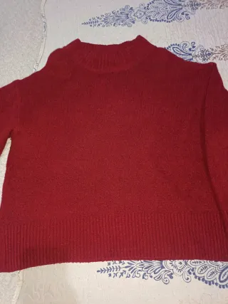 Jersey Pull&Bear Rojo