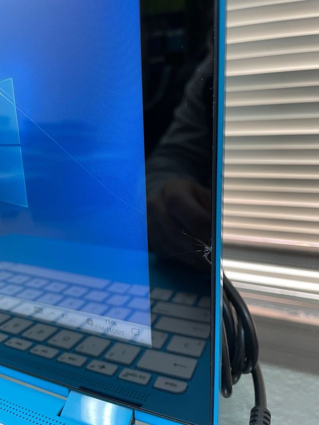 Portátil HP Stream Azul 4GBb 500GB