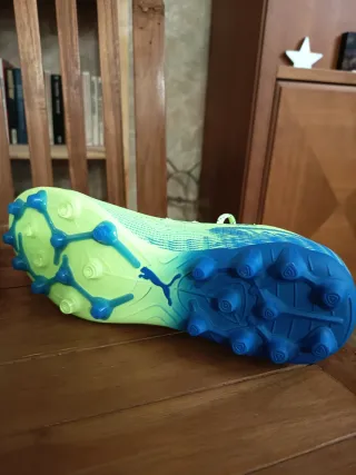 Botas Fútbol Puma Ultra 5 Ultimate MG Talla 39EUR