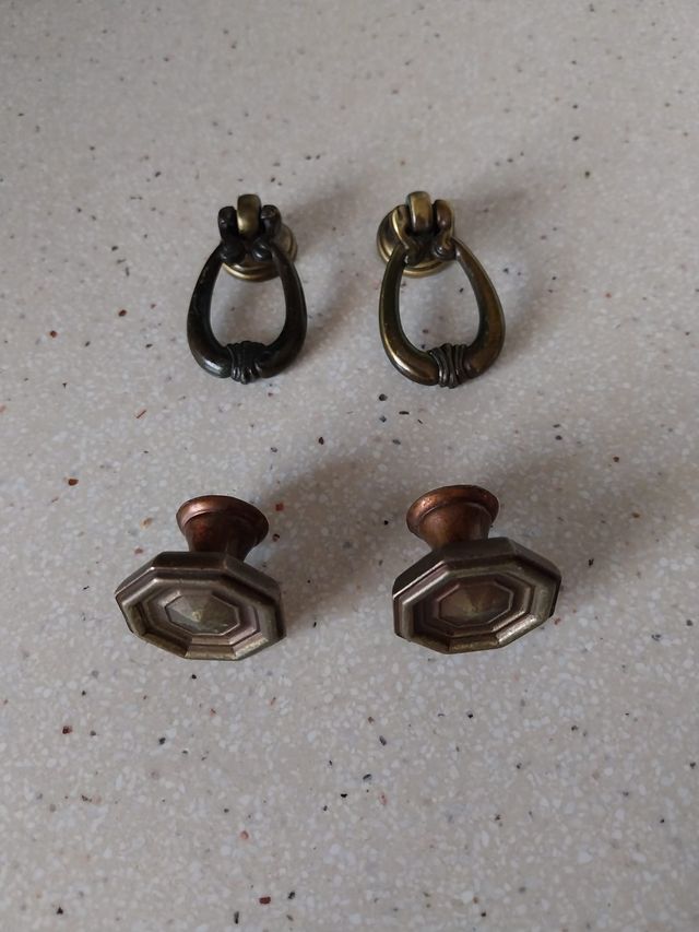 Juego 4 pomos latón envejecido